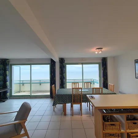 Moderne 6 Pers. Face Avec Parking Et Balcon - Fr-1-482-178 Apartamento *